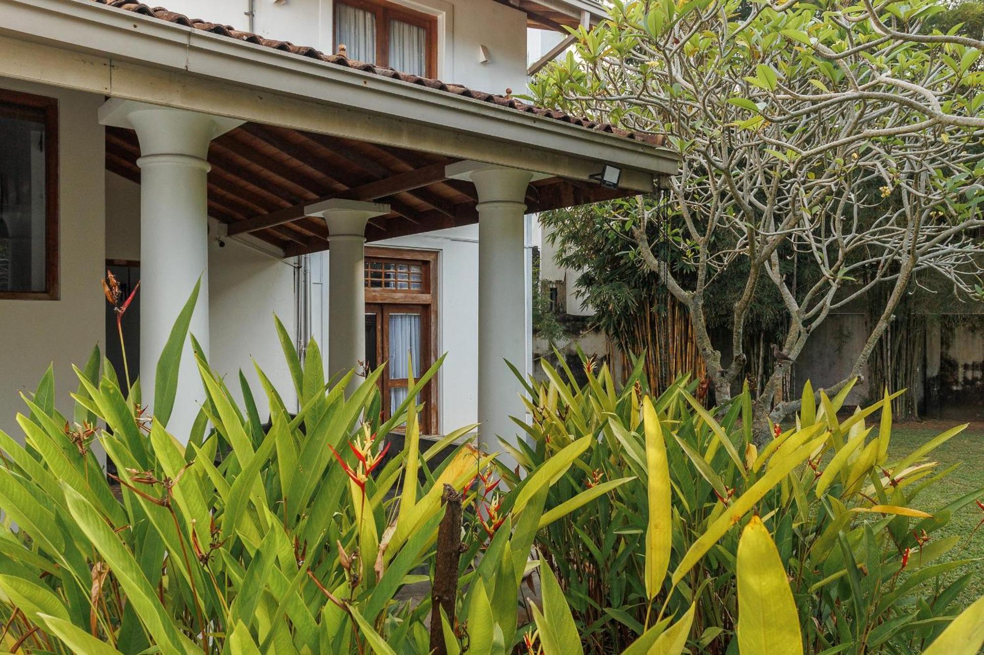 Villa White Queen Galle Exterior foto